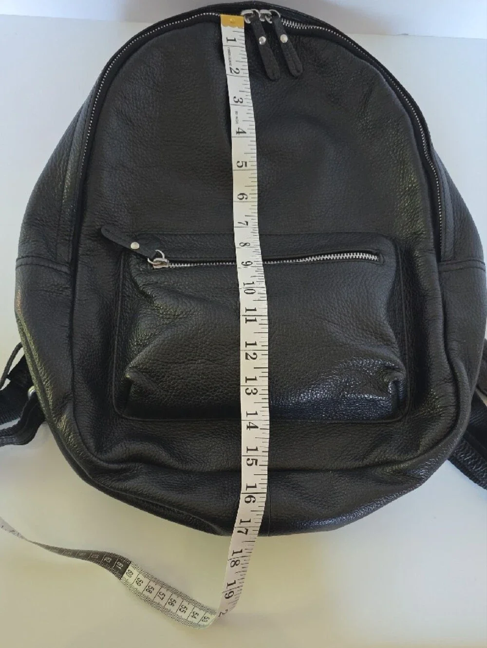 American Eagle Outfitters compact pebbled